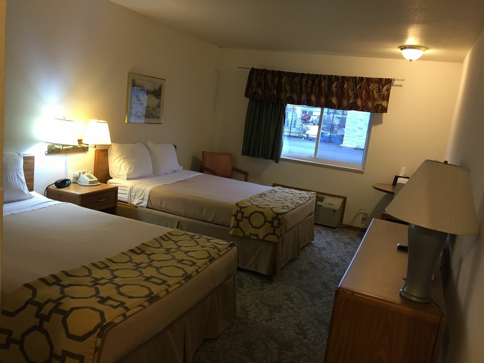 Super 8 By Wyndham Escanaba Esterno foto